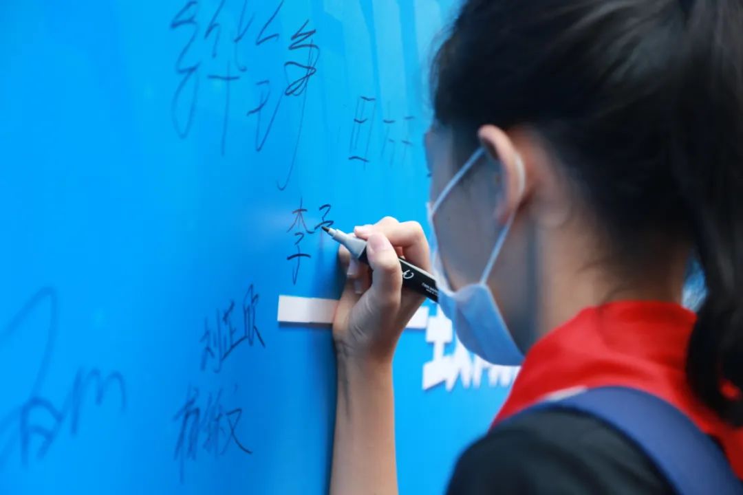 圖片關(guān)鍵詞